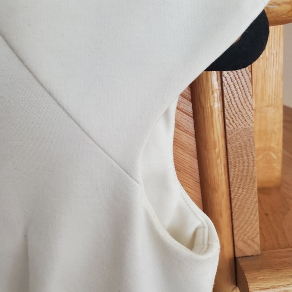 JLO Dress - Picture 4 of 8